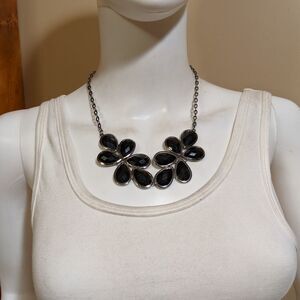 Vintage black faceted flower statement choker or necklace